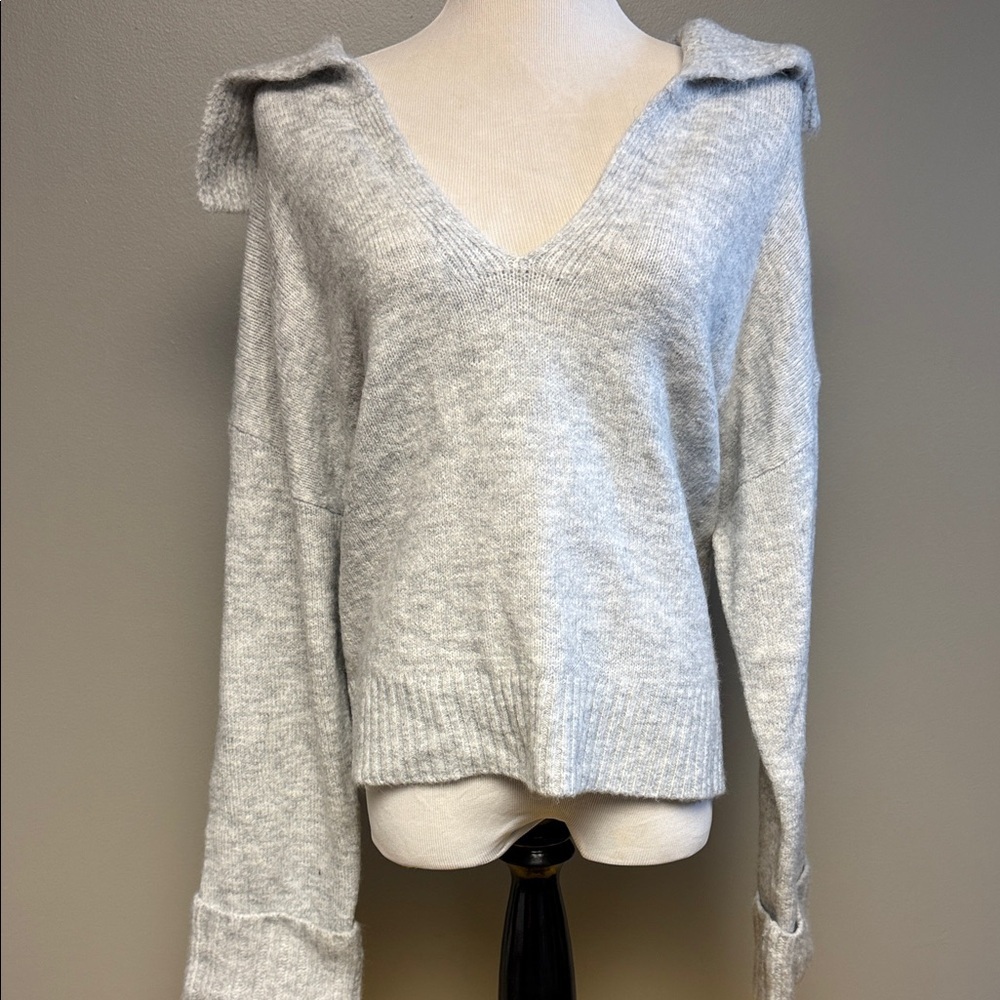 Treasure & Bond Gray V Neck Collared Sweater XL Oversized Knit